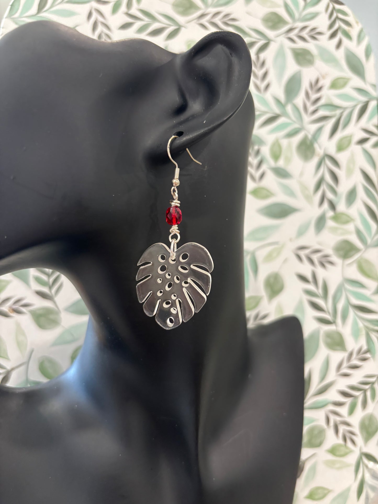 Acrylic Yagrumo Leaf